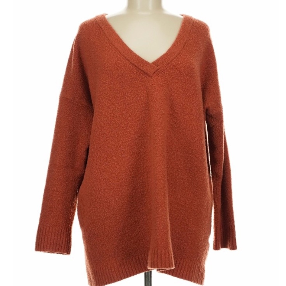Cozy V-Neck Women’s Sweater in Rust